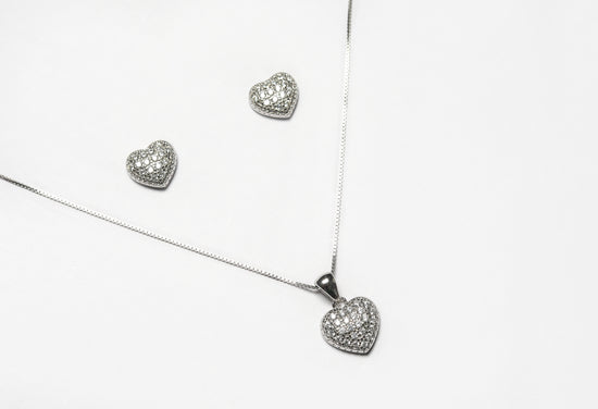 Elevated Heart Illary Pendant Set With Chain