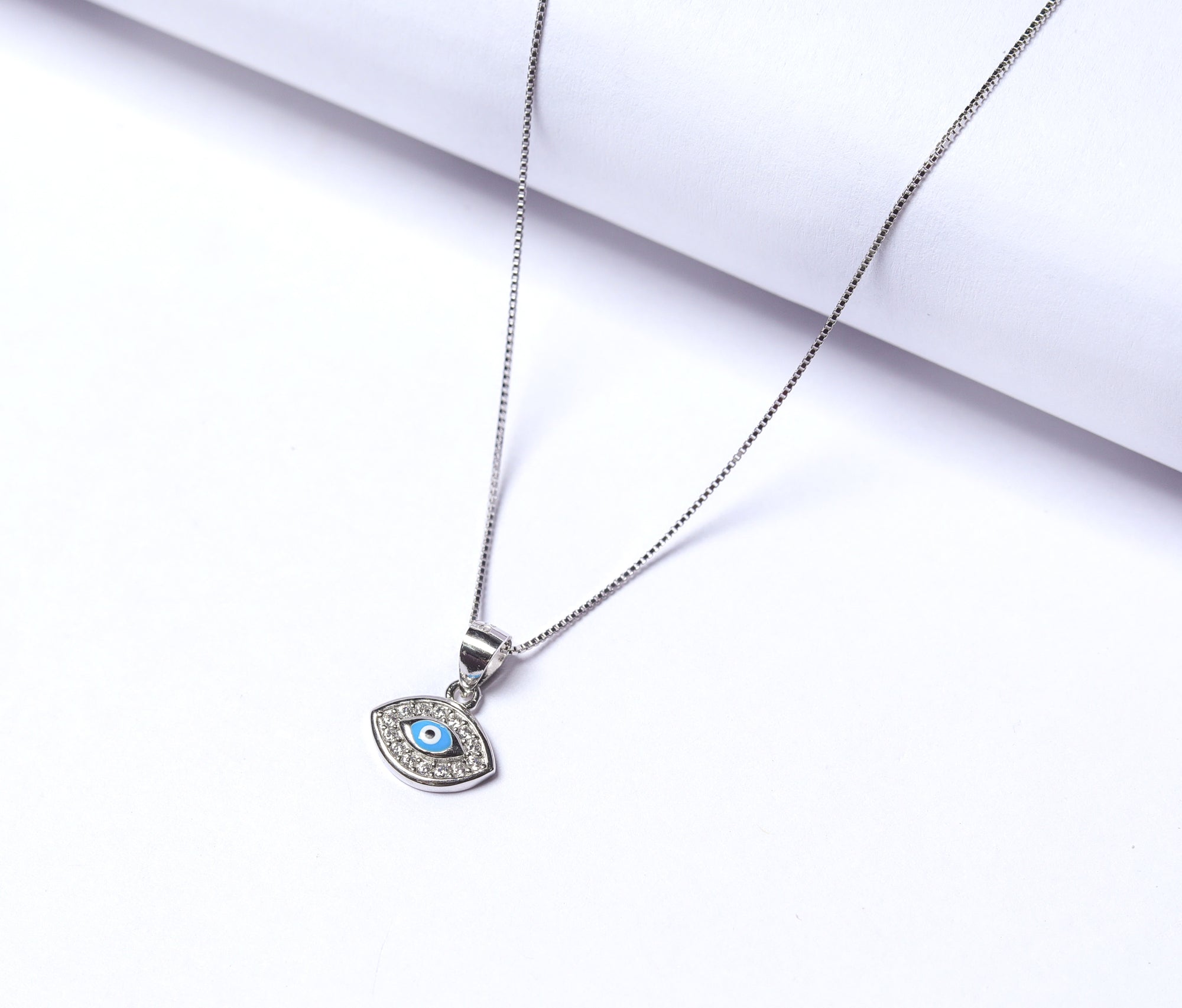 Silver Infinity Heart Necklace – GIVA Jewellery