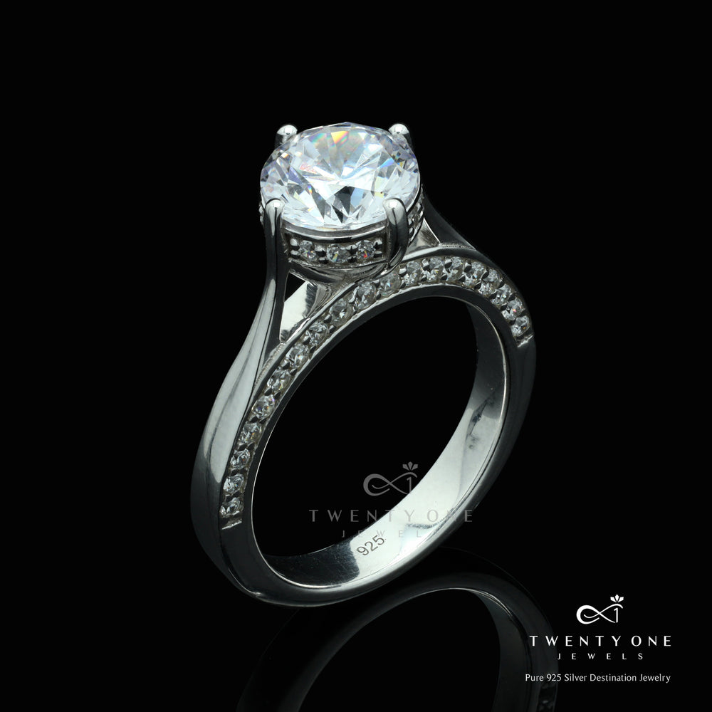 The 2 Carat Royal Clara Solitaire Ring on 925 Silver